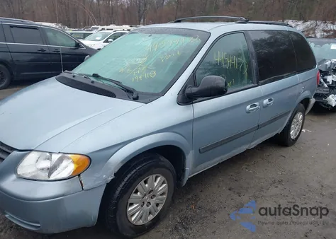 2006 Chrysler Town & Country from USA, damaged, VIN 1A4GP45R36B631406
